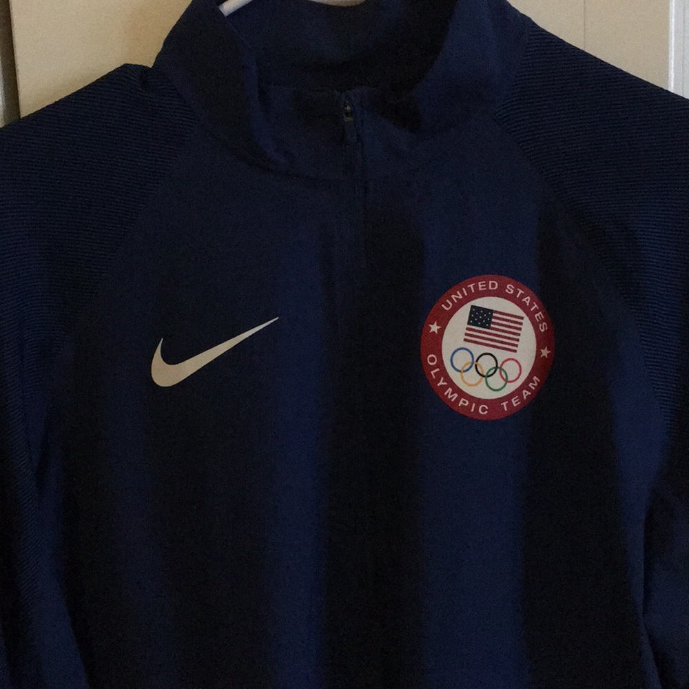 Jacket - Picture 2 of 5
